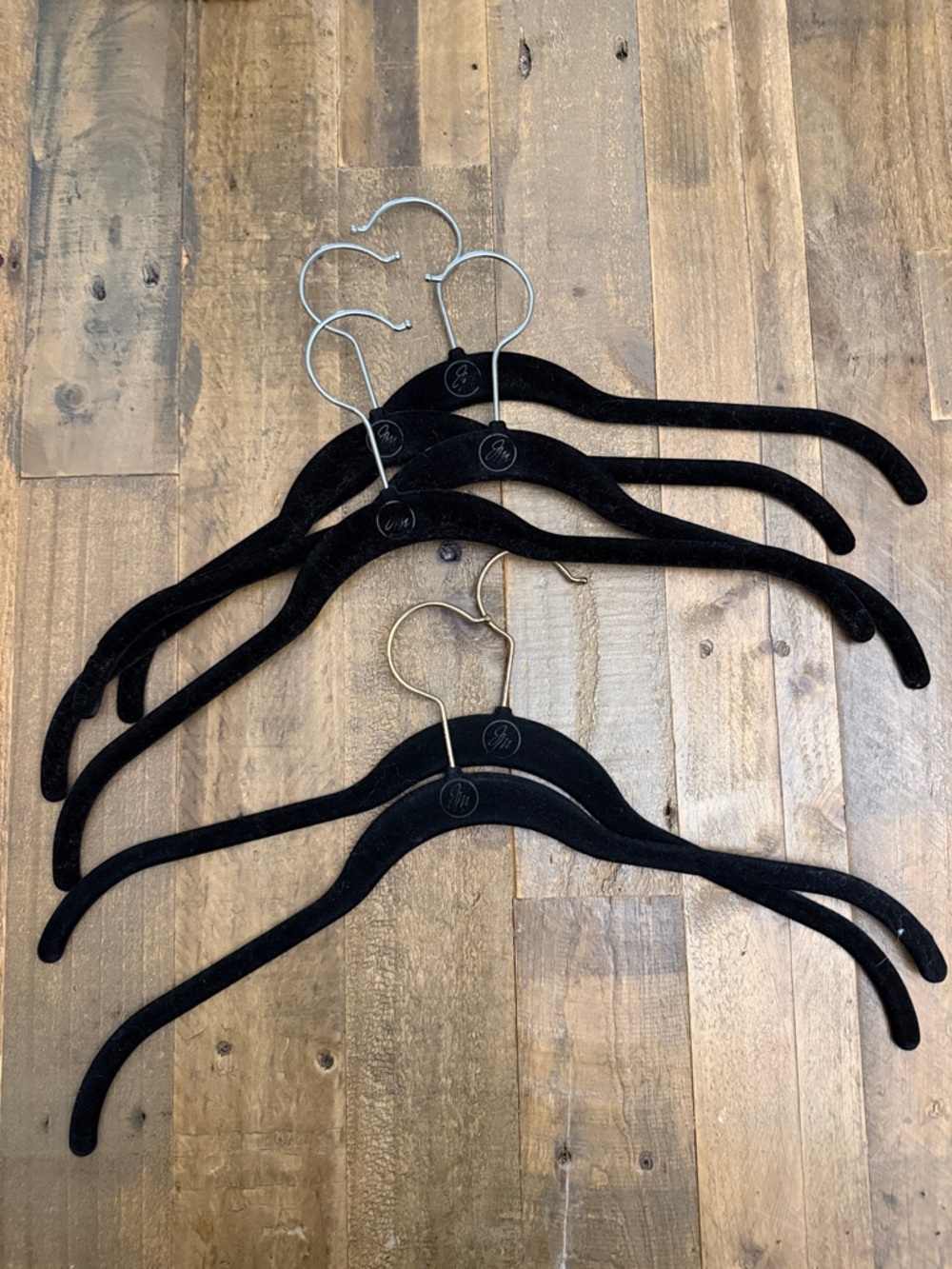 Velvet Clothes Hangers - Set of 6